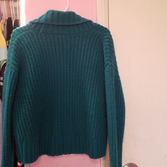 Turquoise sweater long sleeved - Picture 2 of 3